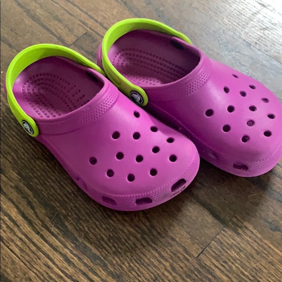 purple crocs size 3